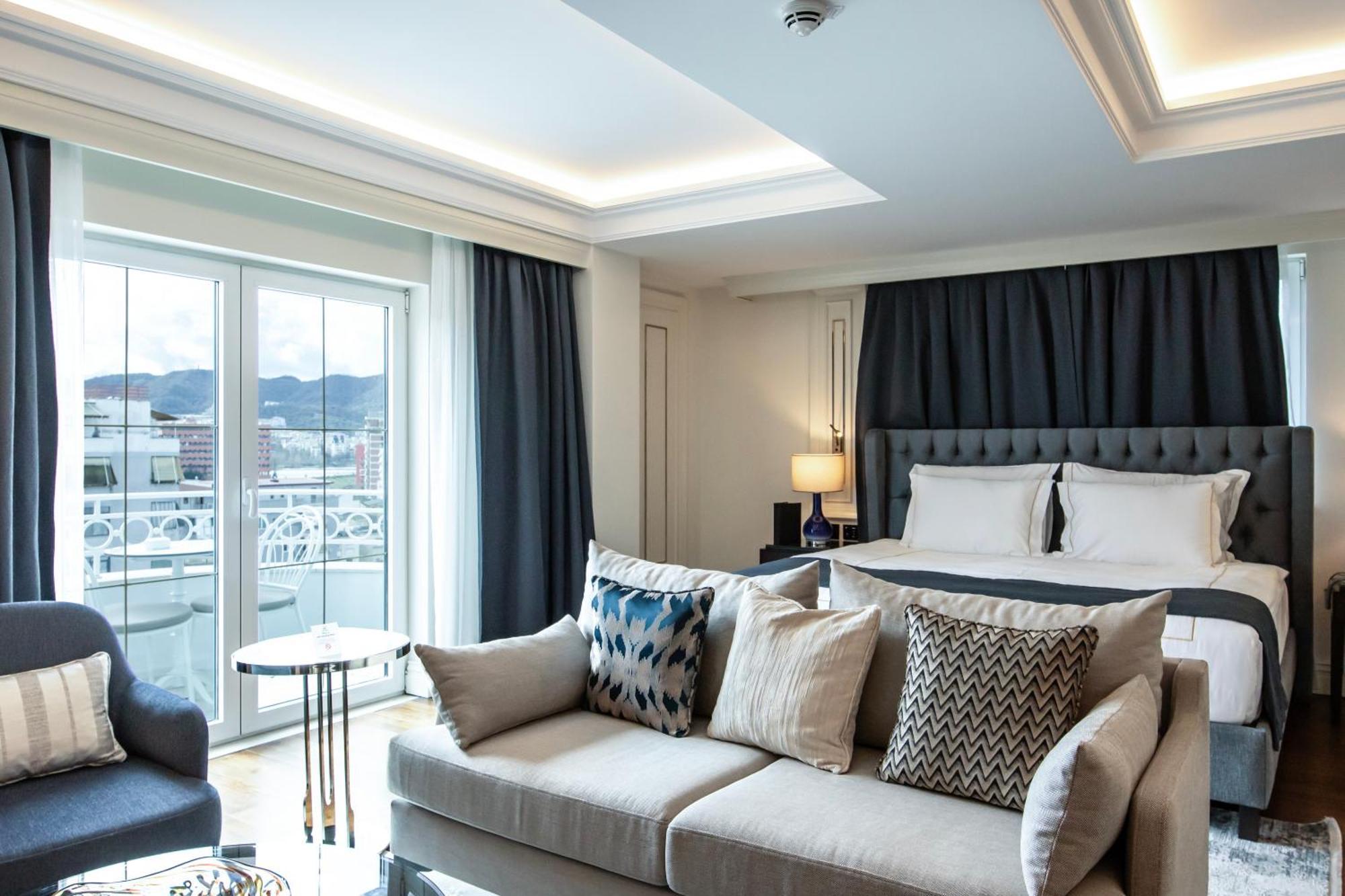 Xheko Imperial Luxury Hotel & Spa Tirana Exterior foto Suite