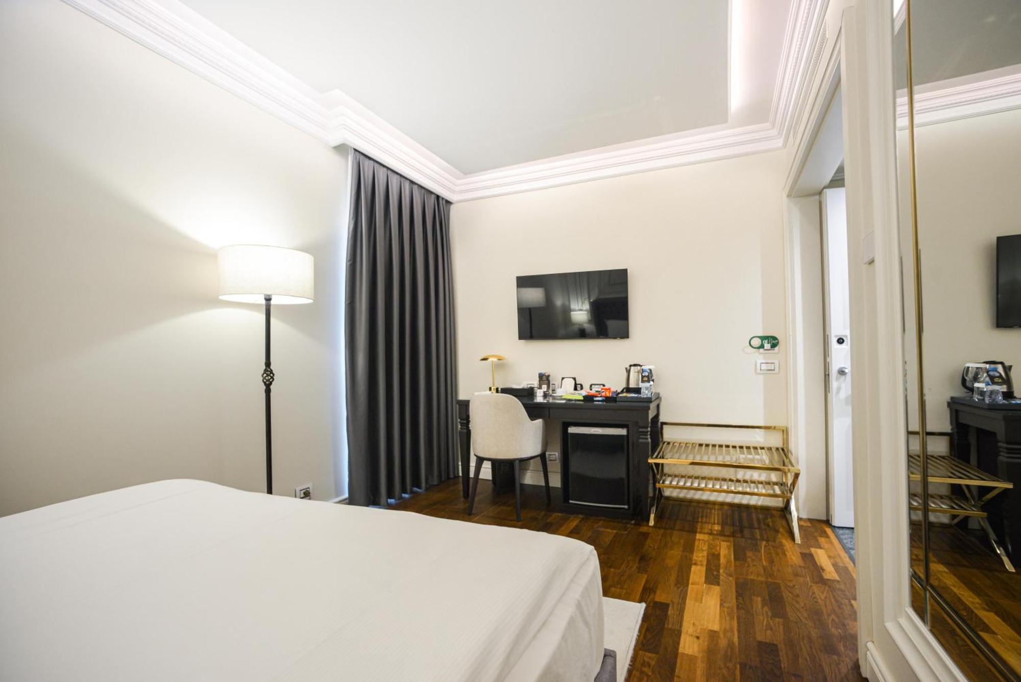 Xheko Imperial Luxury Hotel & Spa Tirana Exterior foto