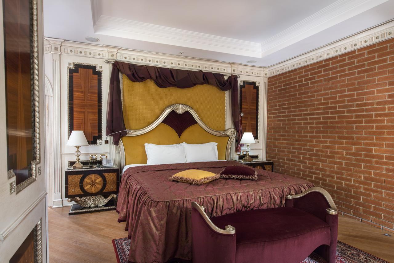 Xheko Imperial Luxury Hotel & Spa Tirana Exterior foto A bedroom